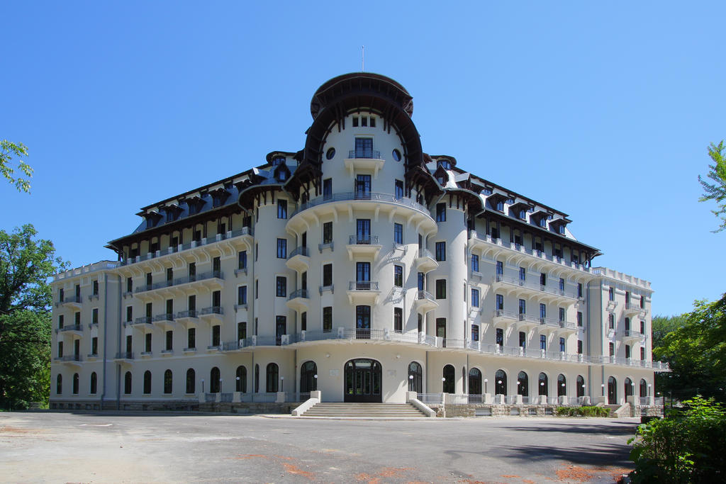 Hotel Palace Băile Govora Екстериор снимка